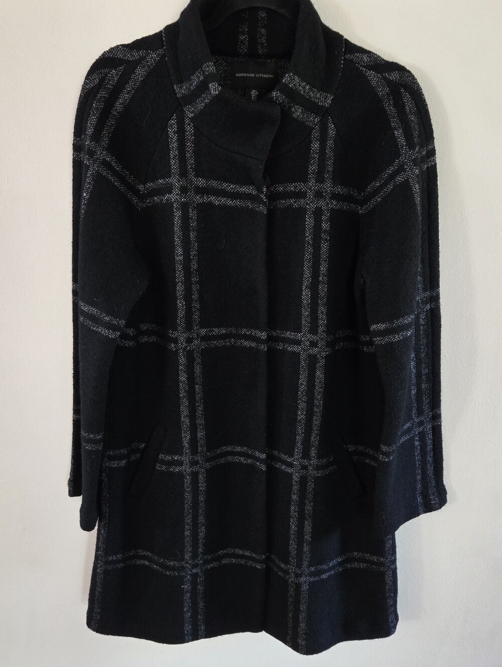 Adrienne Vittadini Coat Womens Large Black Gray Plaid Wool Blend Front Snaps